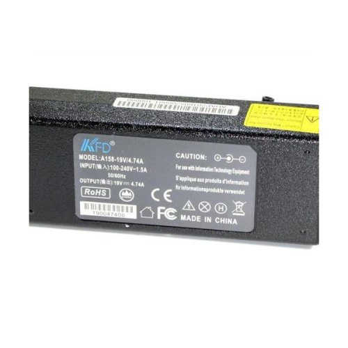 Блок живлення для ноутбука Toshiba 19V 4.74A (5.5*2.5 mm) HPW-10594