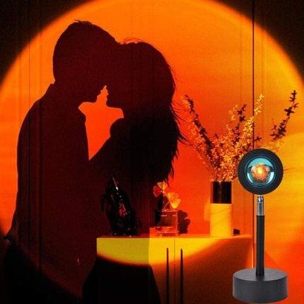 Проекційна лампа RED SUNSET LAMP USB з ефектом червоного заходу сонця