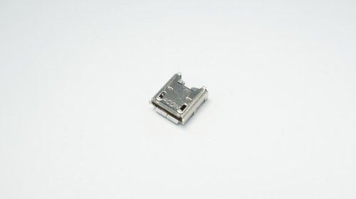 Розʼєм microUSB MUJ131 для планшета та телефона