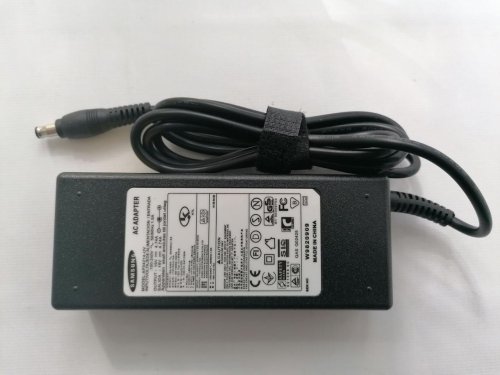 Блок живлення ADP-SAM-01 оригінал для ноутбука Samsung 19V 4.74A 90W 5.5x3.0 + кабель 220B