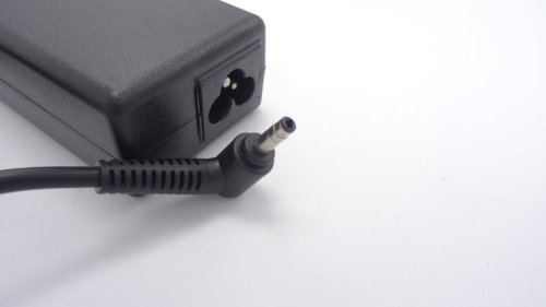 Блок живлення для ноутбуків DELL Latitude / Inspiron – 90W 19.5V 4.62A 4.0×1.7мм, L-образний розʼєм, чорний, без кабелю