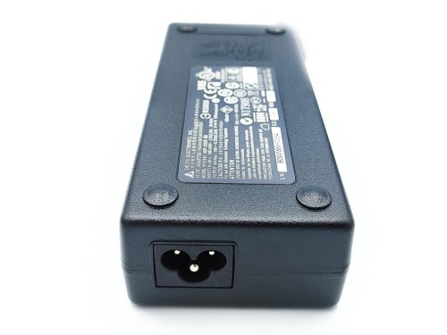 Блок живлення (зарядний пристрій) для ноутбуків Acer 19V 6.32A 120W, штекер 5.5×1.7, підвищена потужність, без кабелю — Original