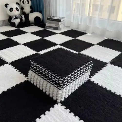 Плюшевий килимок‑пазл 30×30 см для дому — м’який ігровий килимок для дітей і дорослих