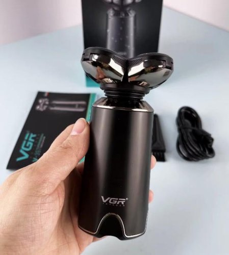 Чоловіча акумуляторна електробритва VGR V-397: 5 голівок, водонепроникний корпус