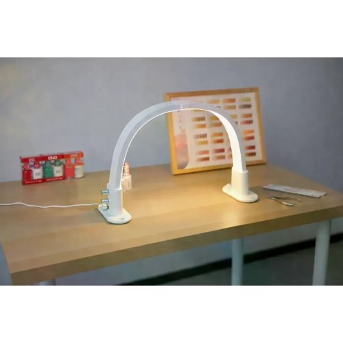 Настільна LED лампа F-686 біла для салону краси: манікюр, косметолог, бровіст, робота майстра