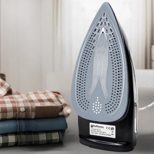 Парова праска Hoffmans HM-9021 3000W, керамічна підошва, авто-вимкнення, паровий удар