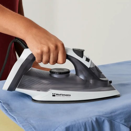 Парова праска Hoffmans HM-9005 з вертикальним відпарюванням