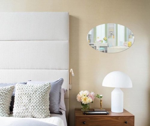 Акрилове самоклейне дзеркало-наклейка на стіну, дзеркальна плівка 27×42 см