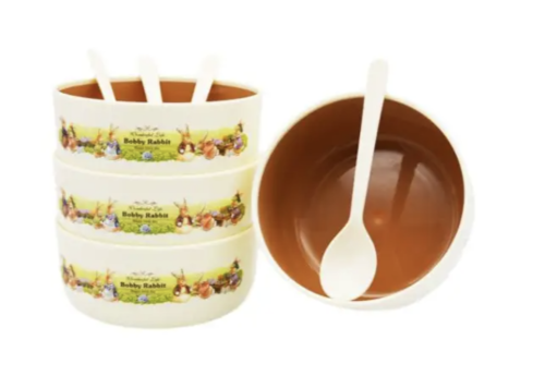 Дитячий набір посуду Bobby Rabbit: 4 тарілки з ложечками (набір дитячих тарілок)