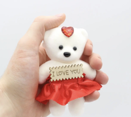 Подарунковий набір сувенірного мила: ведмедик і трояндочки в коробочці-сердечку