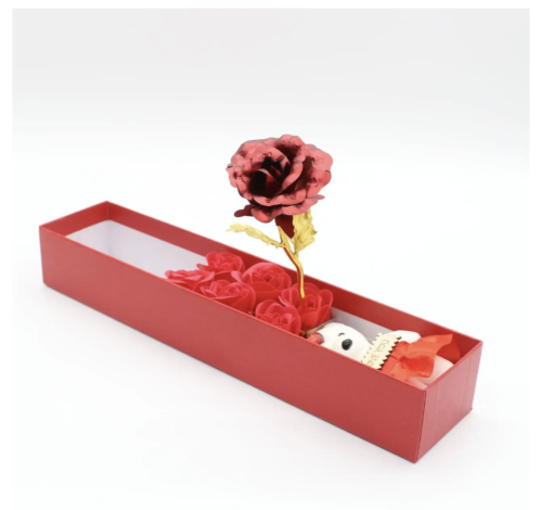 Подарункова коробка: троянди та ведмедик, квітковий набір із мила
