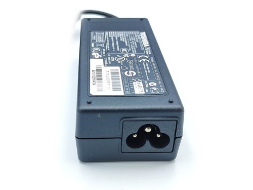 Оригінальний блок живлення для Toshiba C55 — 19V 3.42A 65W, штекер 5.5×2.5 мм